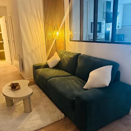 شقة La Parenthese Chic - 10 Couchages Proche Transport تولوز